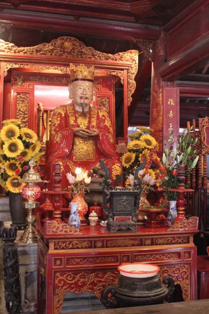 19-Altars to Confucius and disciples.jpg - Altars to Confucius and disciples